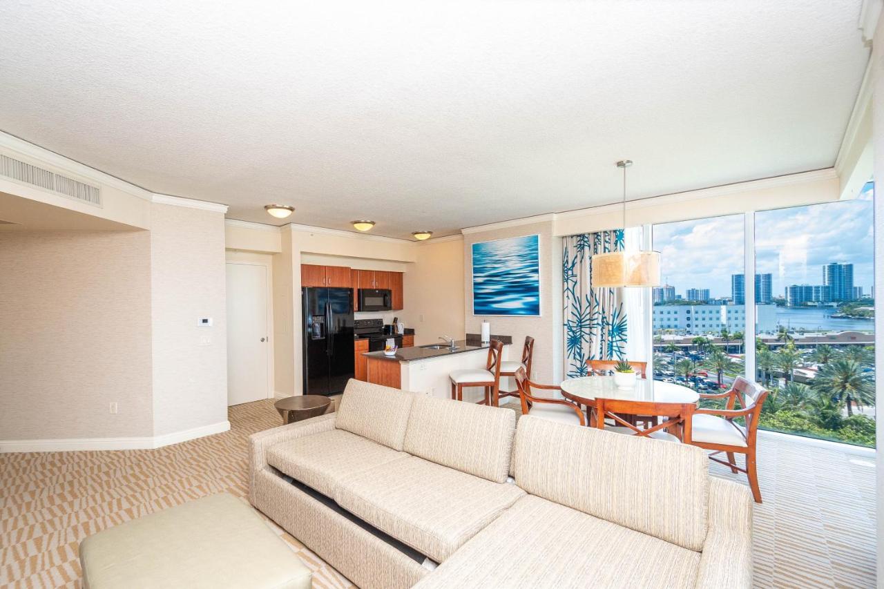 Trump Intl 2 Bedroom Apartment 1600 Sqf Ocean And Bay View Sunny Isles Beach Εξωτερικό φωτογραφία