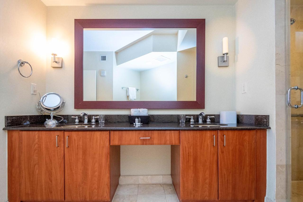 Trump Intl 2 Bedroom Apartment 1600 Sqf Ocean And Bay View Sunny Isles Beach Εξωτερικό φωτογραφία