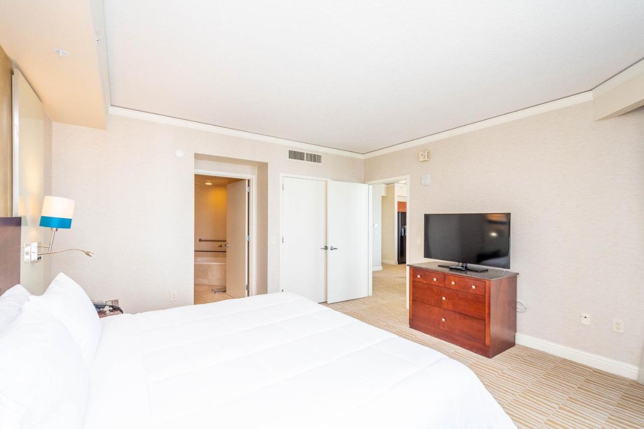 Trump Intl 2 Bedroom Apartment 1600 Sqf Ocean And Bay View Sunny Isles Beach Εξωτερικό φωτογραφία